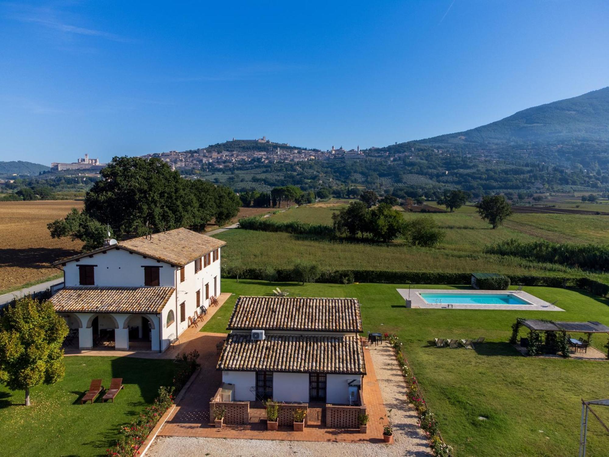 Casale San Rufino D'Arce Guest House Assisi Exterior foto
