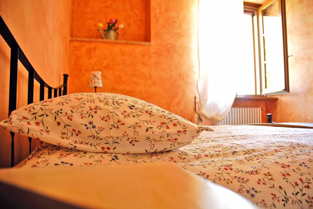 Casale San Rufino D'Arce Guest House Assisi Exterior foto